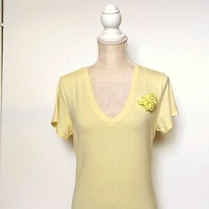 Saks TEE SHIRT Short Sleeve V Neck  Detach Buttonaire Detach Pink Luxury Soft!